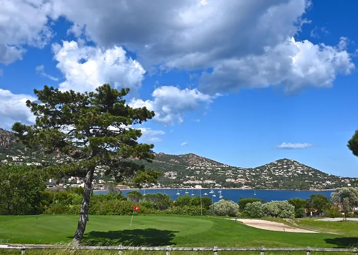 Apartamento Les Bastides - O6 014 By Interhome